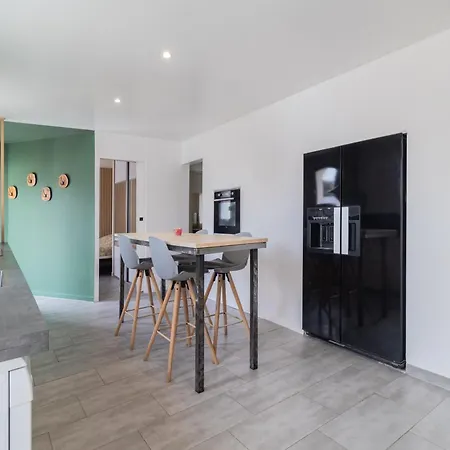 Maison 6 Pers - - Parc Expo , Salle Arena موجيو