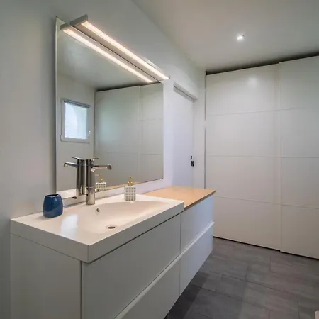 Maison 6 Pers - - Parc Expo , Salle Arena موجيو