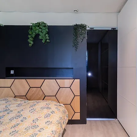 Maison 6 Pers - - Parc Expo , Salle Arena بيت للعطل